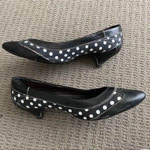 Fornarina Black/ Dark Blue Polka Dot Kitten Heels